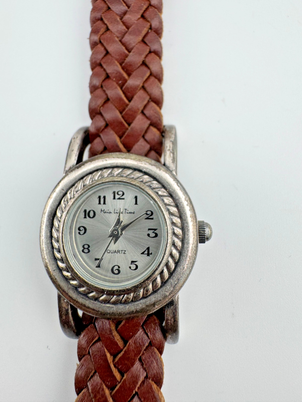 Main Life Time Quartz Watch Western Style Braided Leather Band Rope Bezel